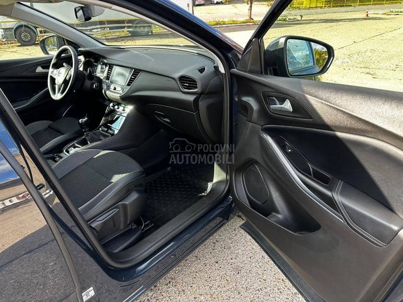 Opel Grandland X KAM NAV 1.5 CDTI