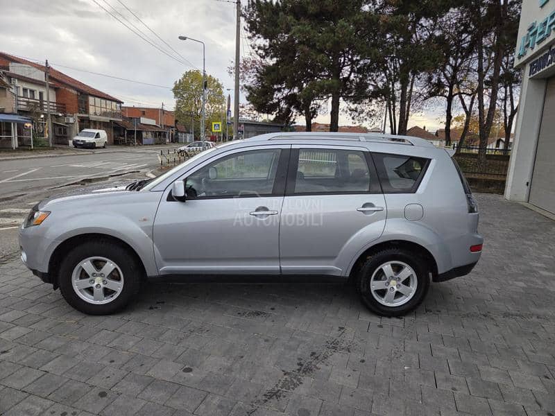 Mitsubishi Outlander 2.0 DI D