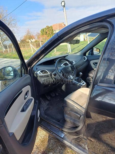 Renault Grand Scenic 7 sedista