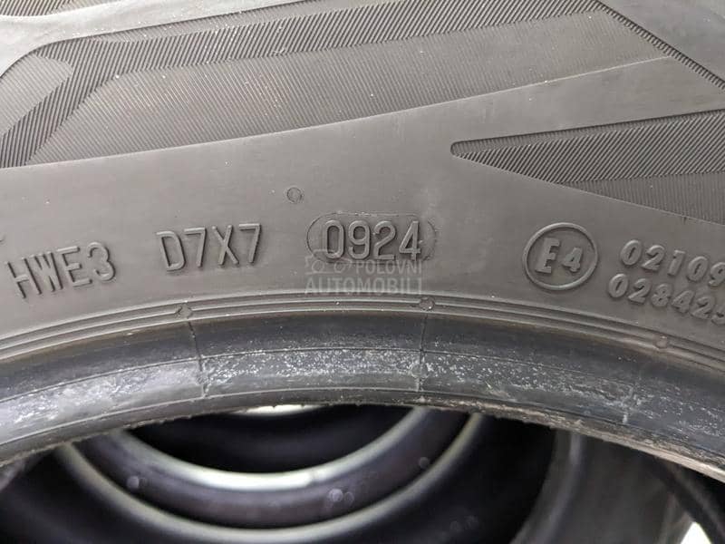Continental 215/65 R17 Letnja