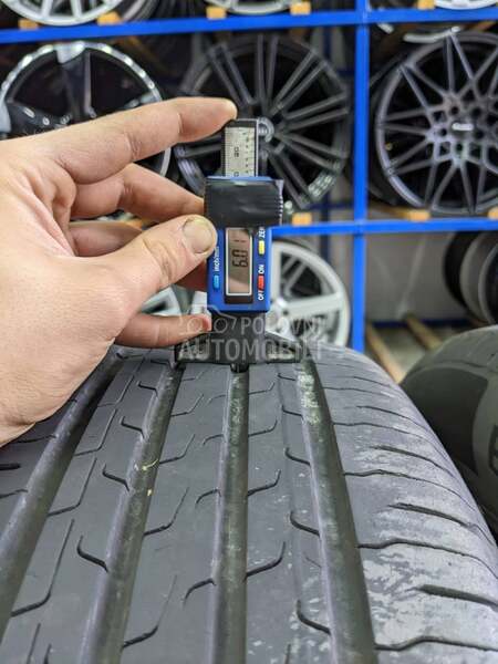 Continental 215/65 R17 Letnja