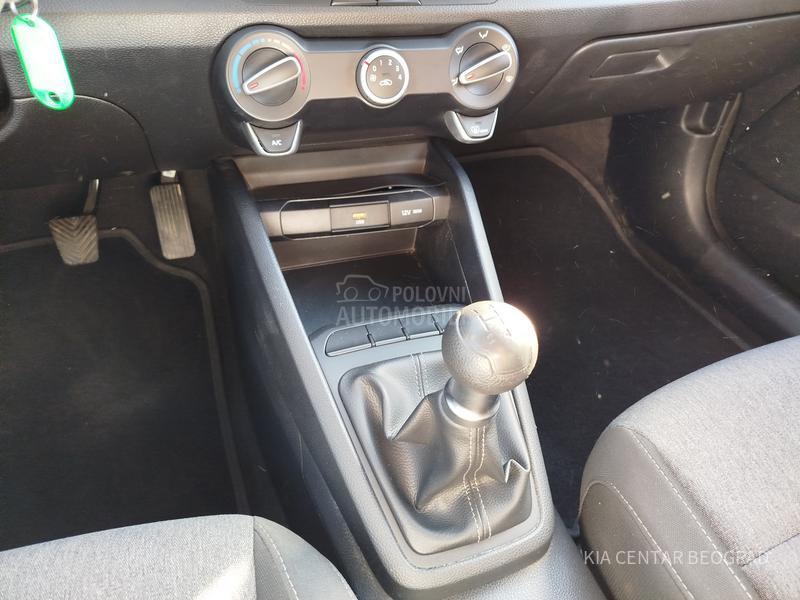 Kia Stonic 1.2 FUN M/T