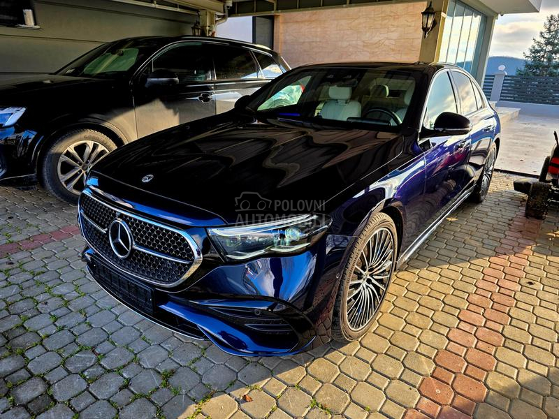 Mercedes Benz E 220 AMG/3Xdisp/PANO/NOV