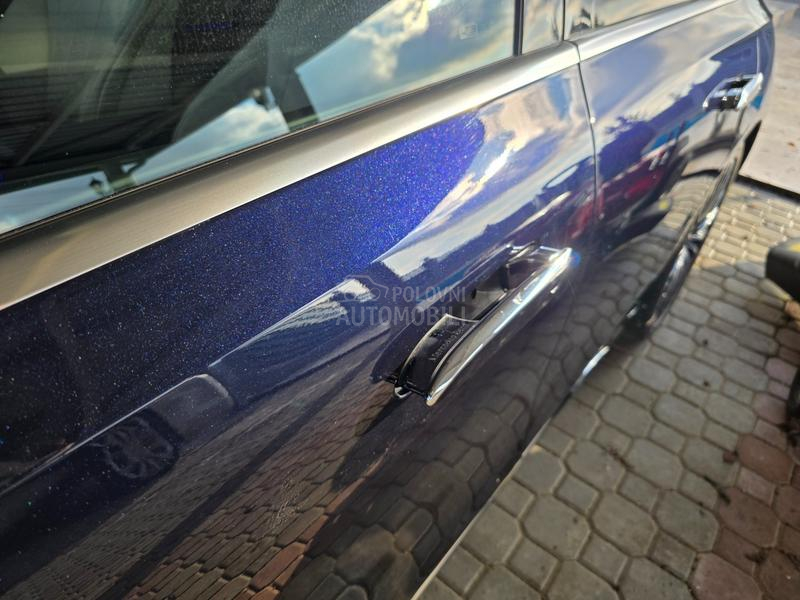 Mercedes Benz E 220 AMG/3Xdisp/PANO/NOV