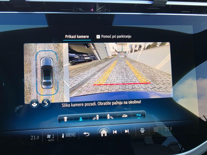 Mercedes Benz E 220 AMG/3Xdisp/PANO/NOV