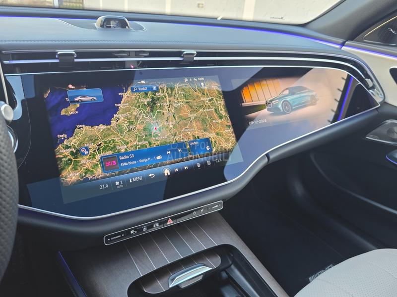 Mercedes Benz E 220 AMG/3Xdisp/PANO/NOV