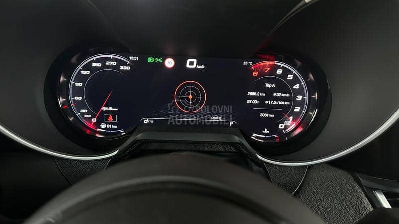 Alfa Romeo Giulia QV 100years 520ps