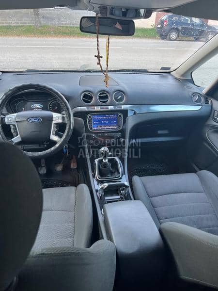 Ford Galaxy 2.0 TDCI