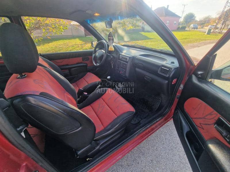 Peugeot 106 1.1 reg godinu dana