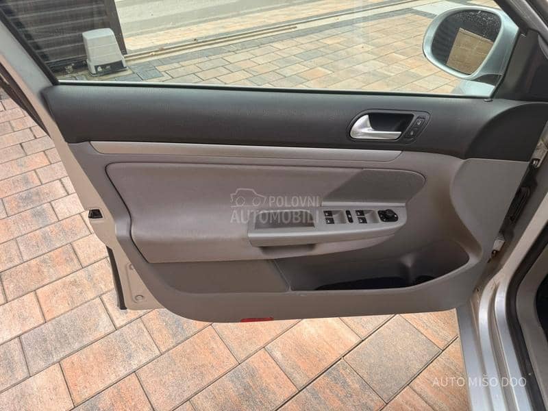 Volkswagen Golf 5 2,0 TDI