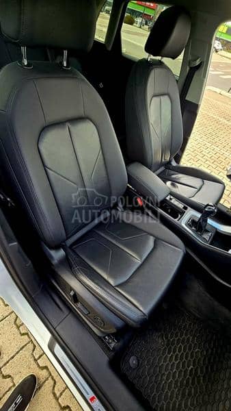 Audi Q3 matrix /pano/S-line