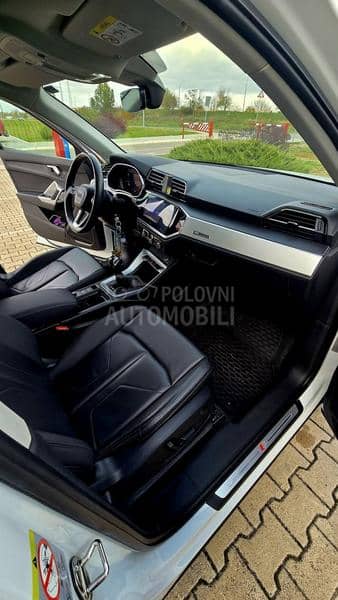 Audi Q3 matrix /pano/S-line