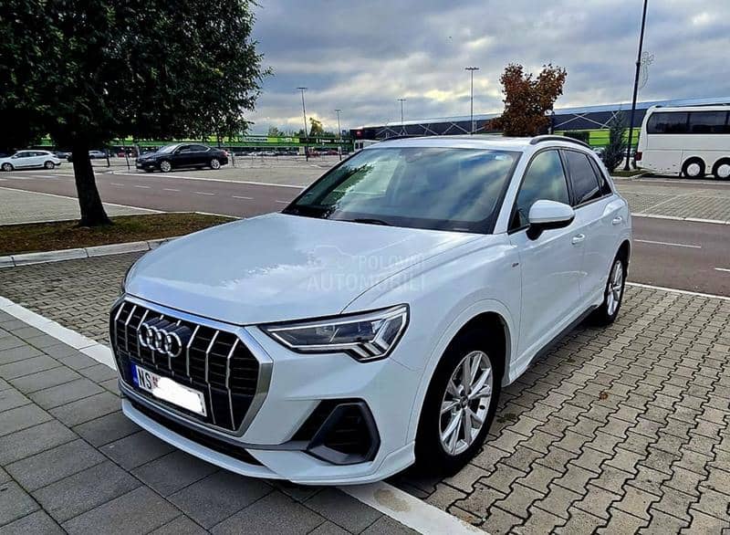Audi Q3 matrix /pano/S-line