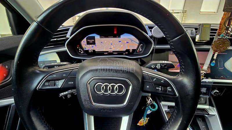 Audi Q3 matrix /pano/S-line