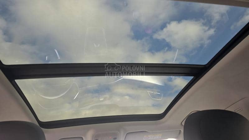 Audi Q3 matrix /pano/S-line