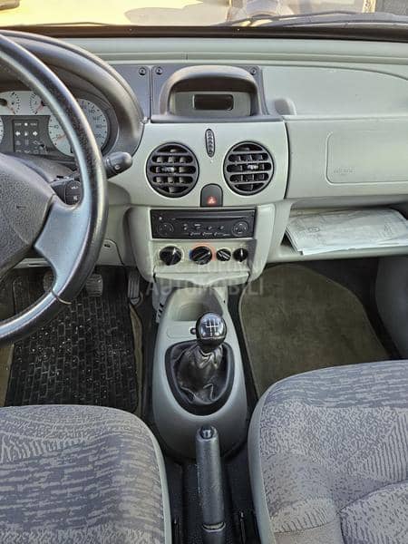 Renault Kangoo 1,5 DCI IZ CH