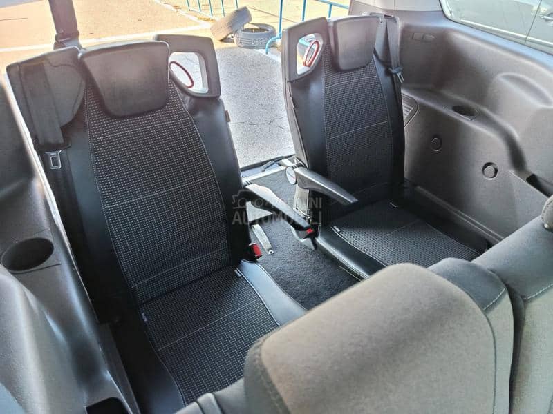 Ford Grand Tourneo Connect 1.5TDCI