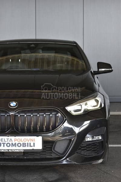 BMW 220 i M Paket AT