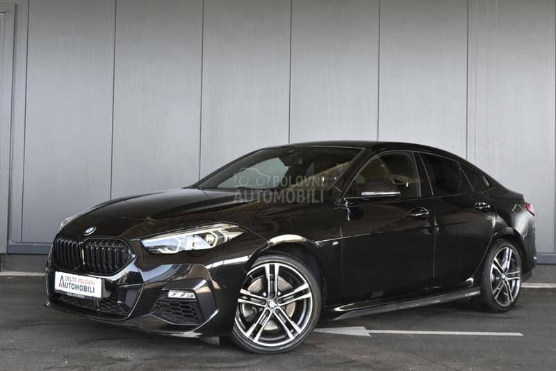 BMW 220 i M Paket AT