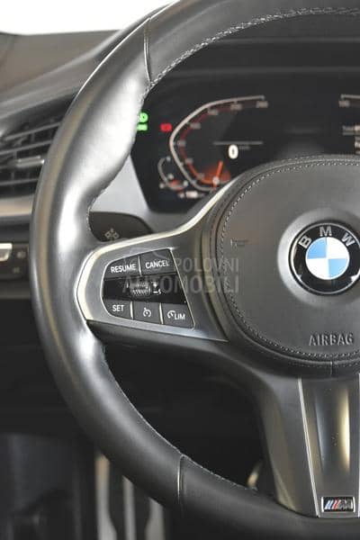 BMW 220 i M Paket AT