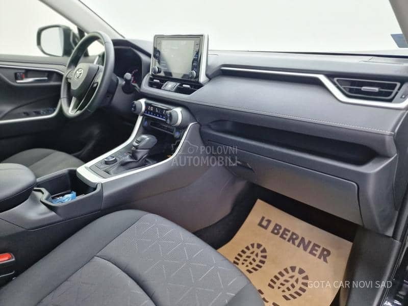 Toyota RAV 4 AWD ELEGANT
