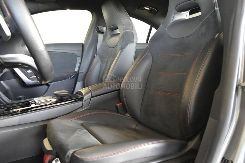 Mercedes Benz CLA 180 1.3 AMG Limousine AT