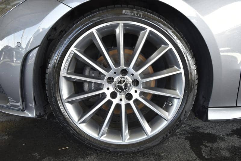 Mercedes Benz CLA 180 1.3 AMG Limousine AT