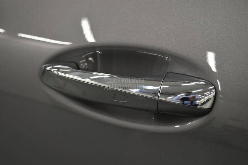 Mercedes Benz CLA 180 1.3 AMG Limousine AT