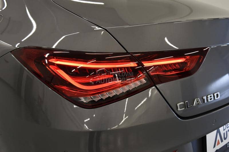 Mercedes Benz CLA 180 1.3 AMG Limousine AT