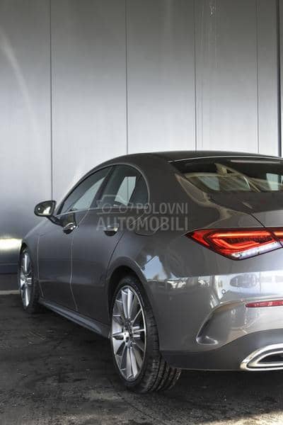 Mercedes Benz CLA 180 1.3 AMG Limousine AT