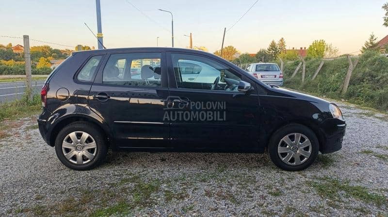Volkswagen Polo 1.2b TRENDLINE