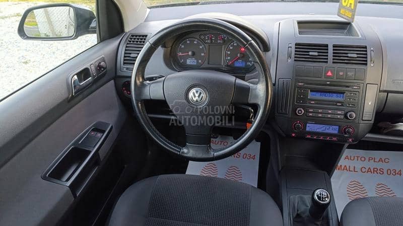 Volkswagen Polo 1.2b TRENDLINE