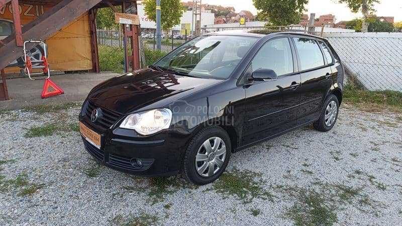 Volkswagen Polo 1.2b TRENDLINE