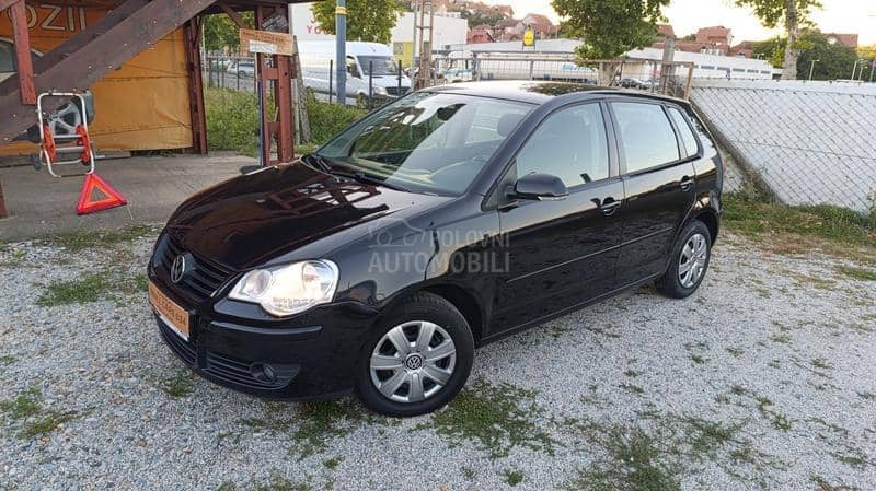 Volkswagen Polo 1.2b TRENDLINE