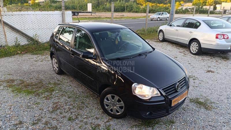 Volkswagen Polo 1.2b TRENDLINE