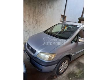 Opel Zafira 