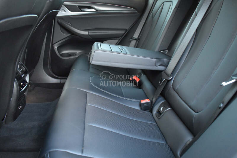 BMW X4 20d xDrive M paket