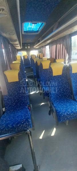 Mercedes Benz Sprinter 518