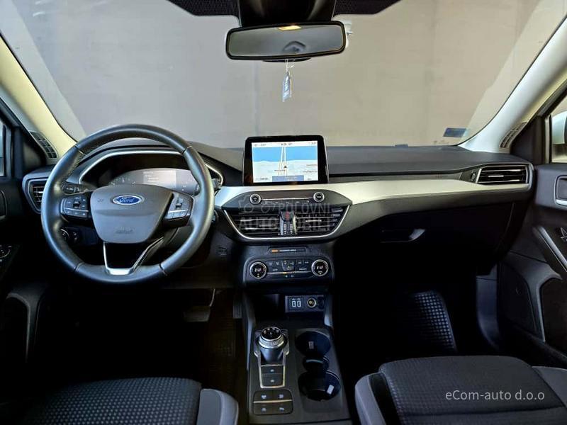 Ford Focus 1.5 D TITANIUM A/T