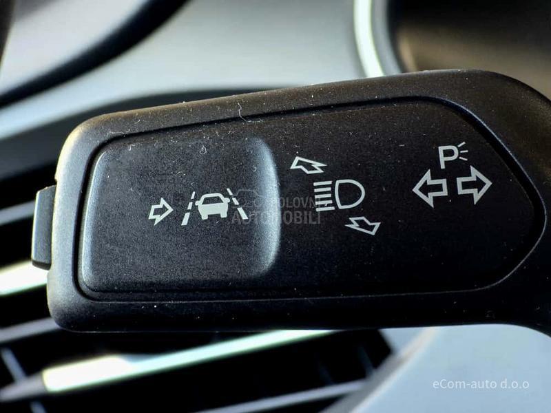 Ford Focus 1.5 D TITANIUM A/T