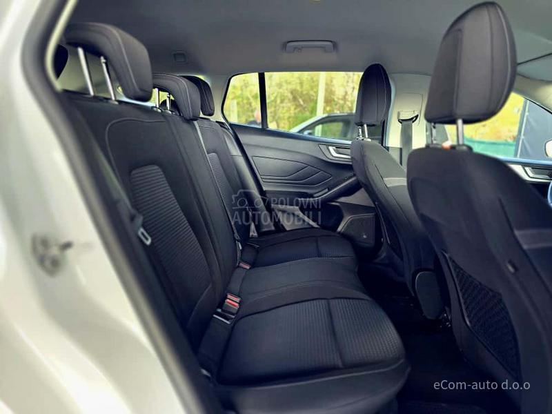 Ford Focus 1.5 D TITANIUM A/T