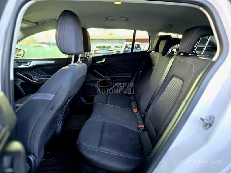 Ford Focus 1.5 D TITANIUM A/T