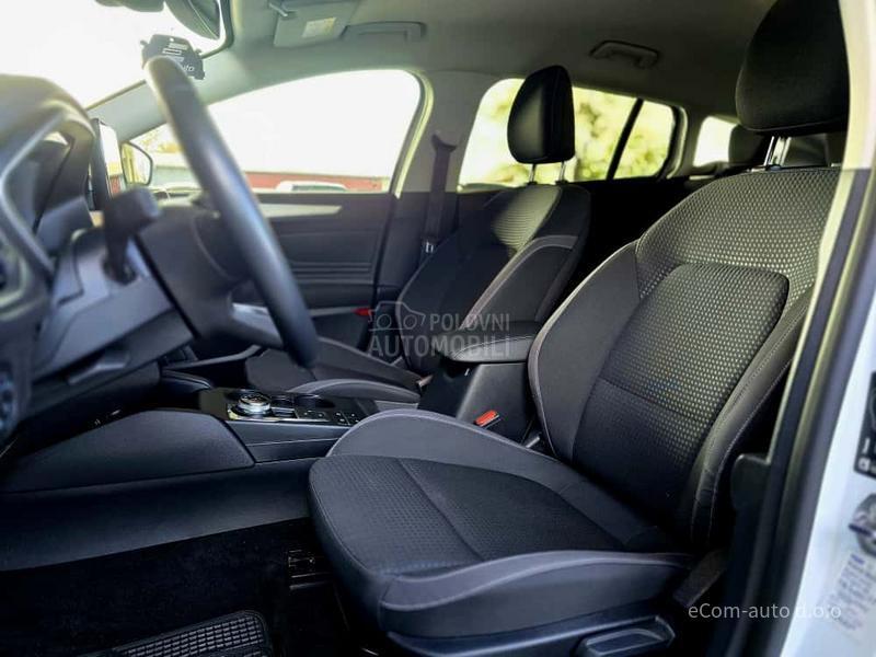 Ford Focus 1.5 D TITANIUM A/T