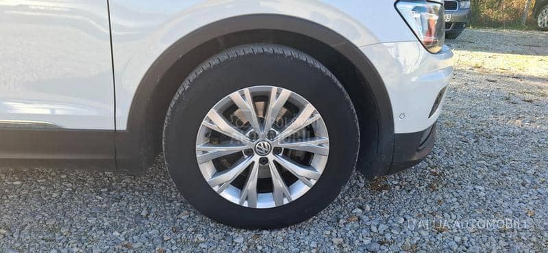 Volkswagen Tiguan 1.6TDI LED/NAV/KAM