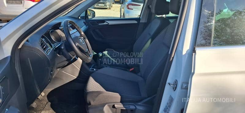 Volkswagen Tiguan 1.6TDI LED/NAV/KAM