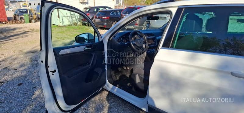 Volkswagen Tiguan 1.6TDI LED/NAV/KAM