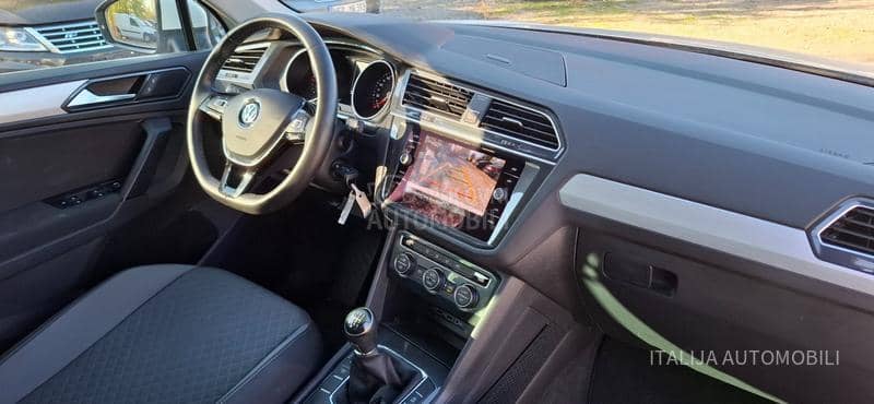 Volkswagen Tiguan 1.6TDI LED/NAV/KAM
