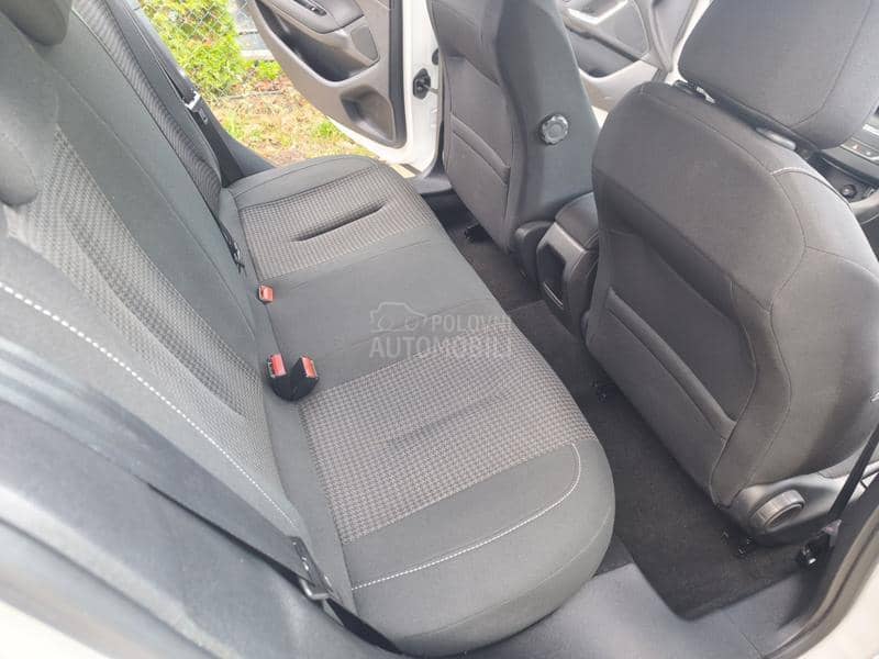 Peugeot 308 1.5HDI VIRTUAL/8MM