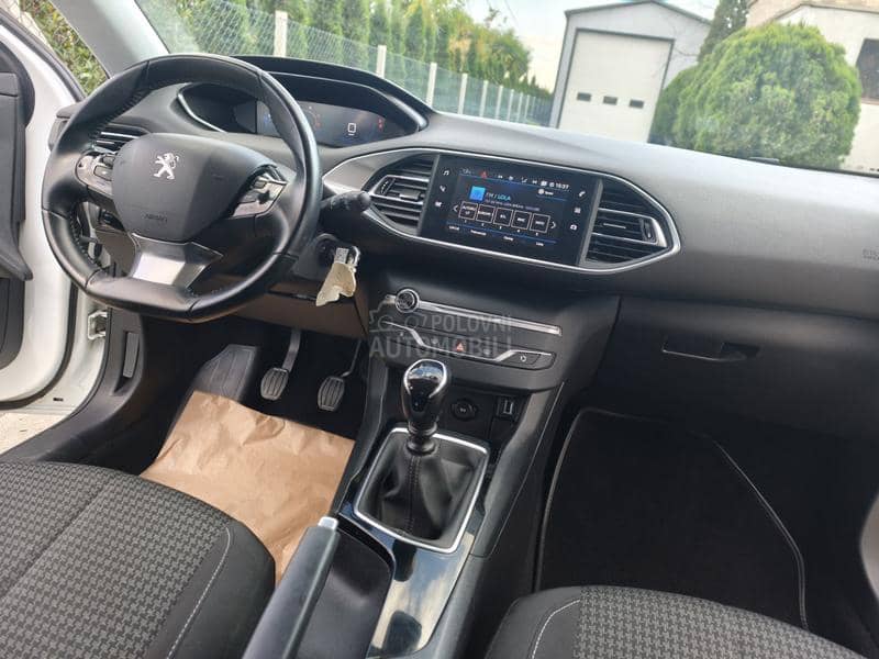 Peugeot 308 1.5HDI VIRTUAL/8MM