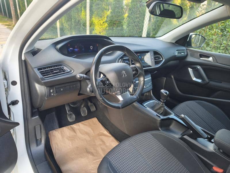 Peugeot 308 1.5HDI VIRTUAL/8MM